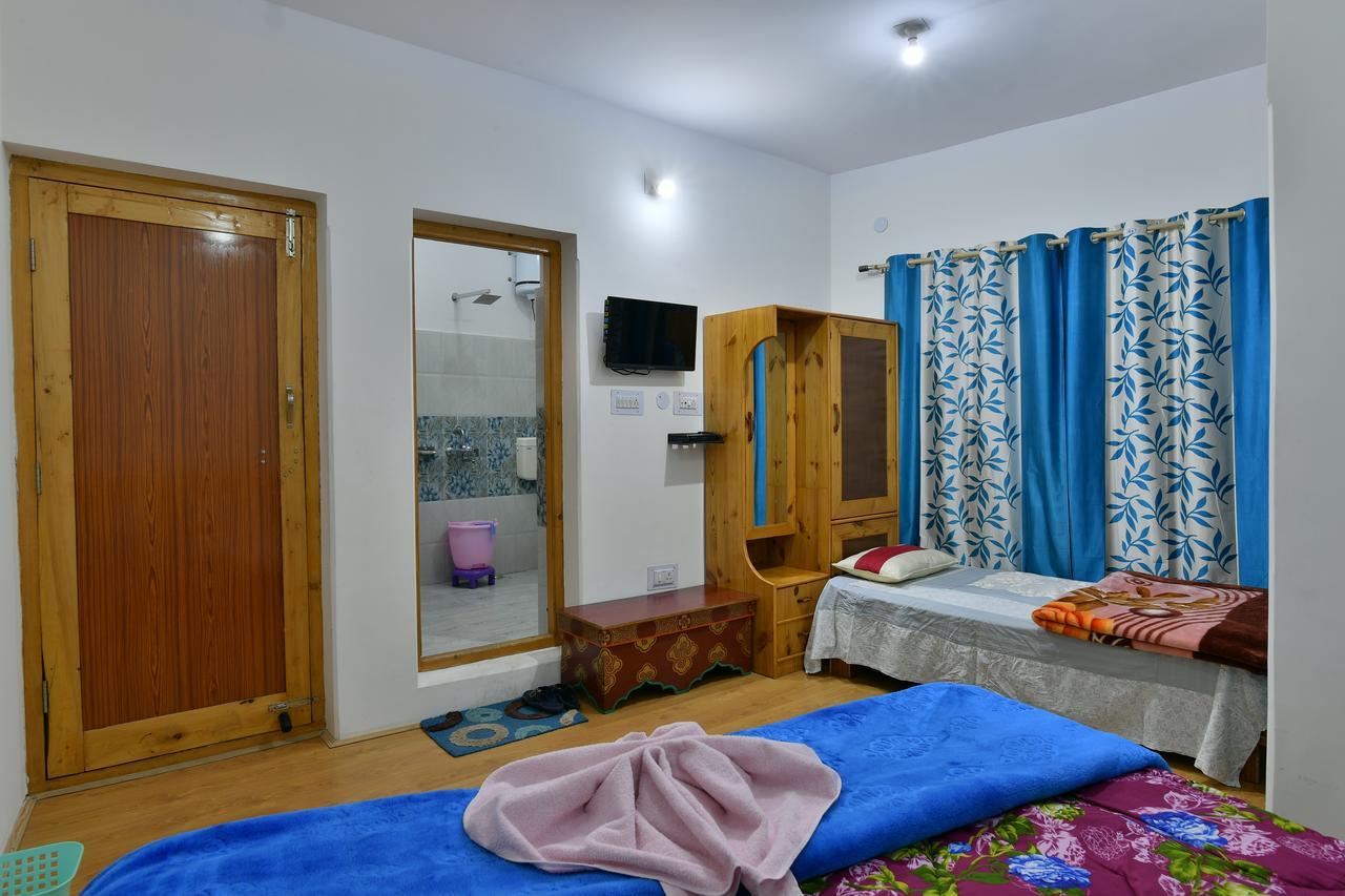 Lhachik Guest House Leh Zewnętrze zdjęcie